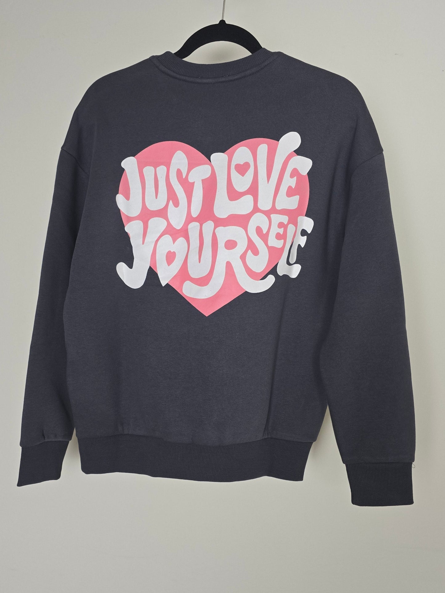 Sweater "just love yourself"