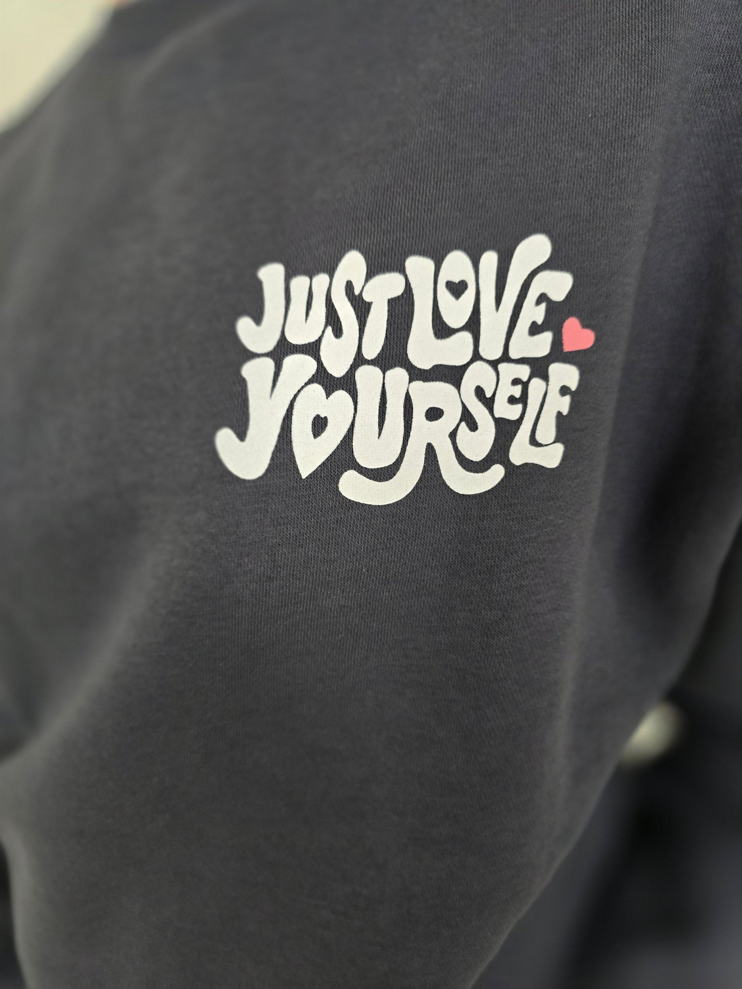 Sweater "just love yourself"